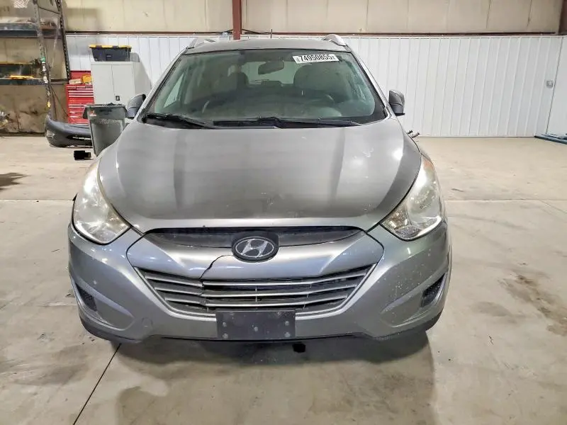 2010 HYUNDAI TUCSON GLS  