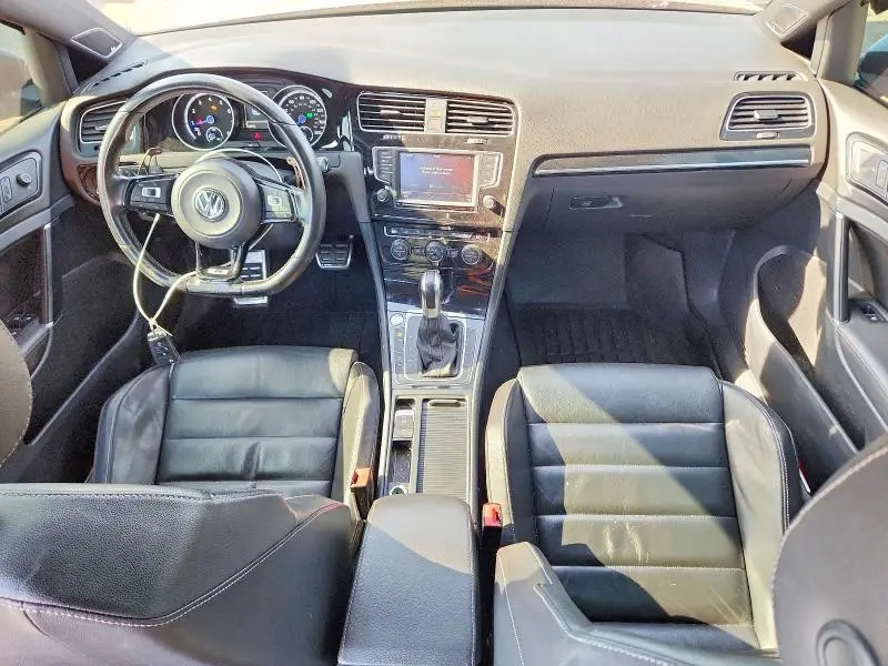 2016 VOLKSWAGEN GOLF R   