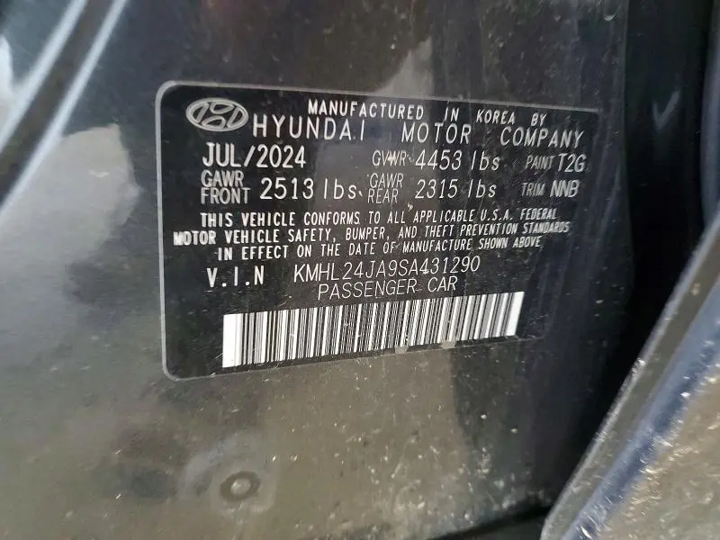 2025 HYUNDAI SONATA SE  