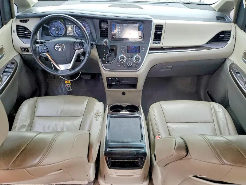2015 TOYOTA SIENNA XLE 8-PASSENGER  