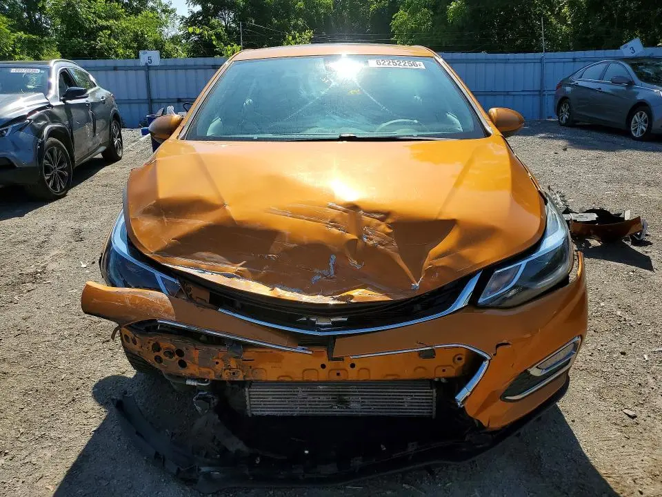 2017 CHEVROLET CRUZE LT  