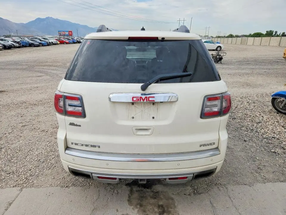 2013 GMC ACADIA DENALI  