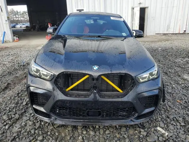 2022 BMW X6 M  