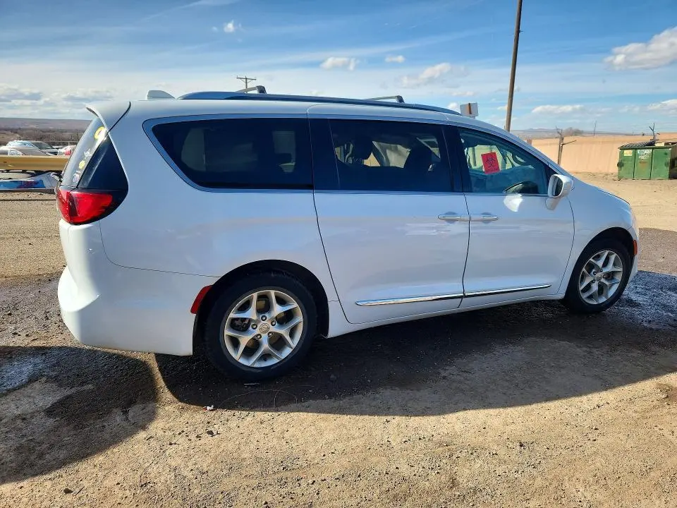 2020 CHRYSLER PACIFICA TOURING L  
