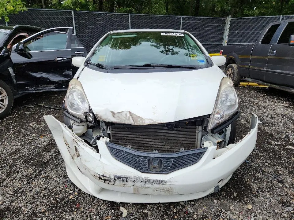 2011 HONDA FIT SPORT  