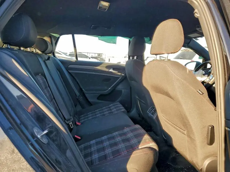 2018 VOLKSWAGEN GTI S  