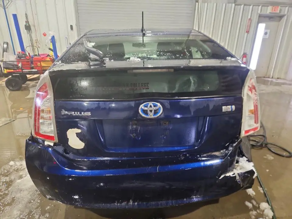 2013 TOYOTA PRIUS TWO  