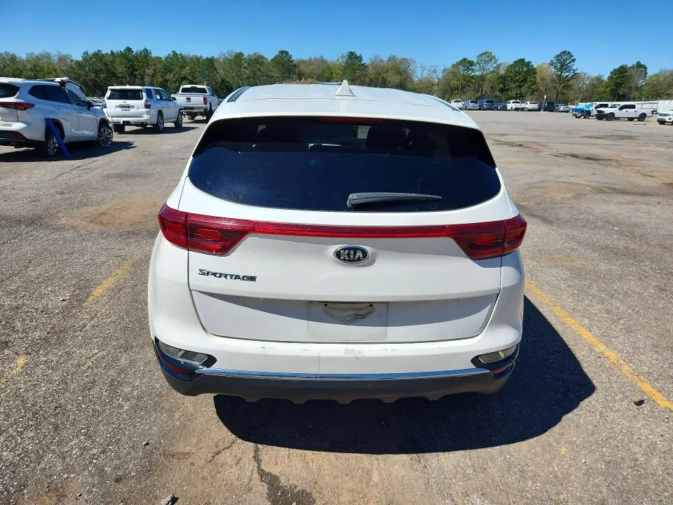 2022 KIA SPORTAGE LX  