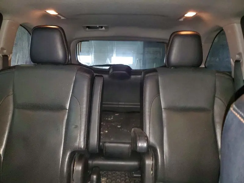 2017 TOYOTA HIGHLANDER LIMITED  