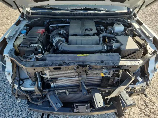 2024 NISSAN FRONTIER SL  