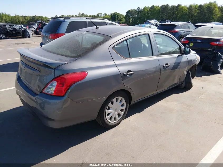 2018 NISSAN VERSA 1.6 S+