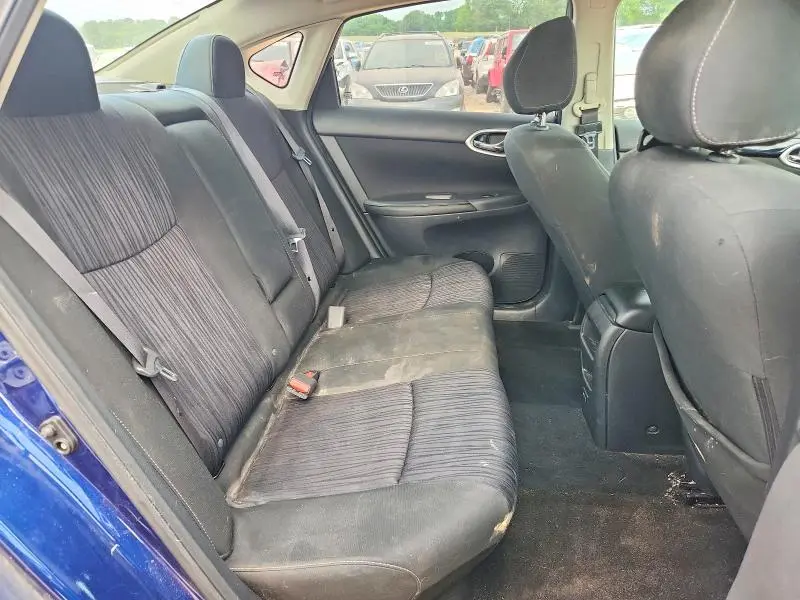 2019 NISSAN SENTRA SV  