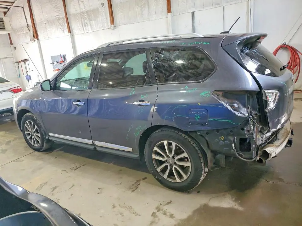 2014 NISSAN PATHFINDER S  