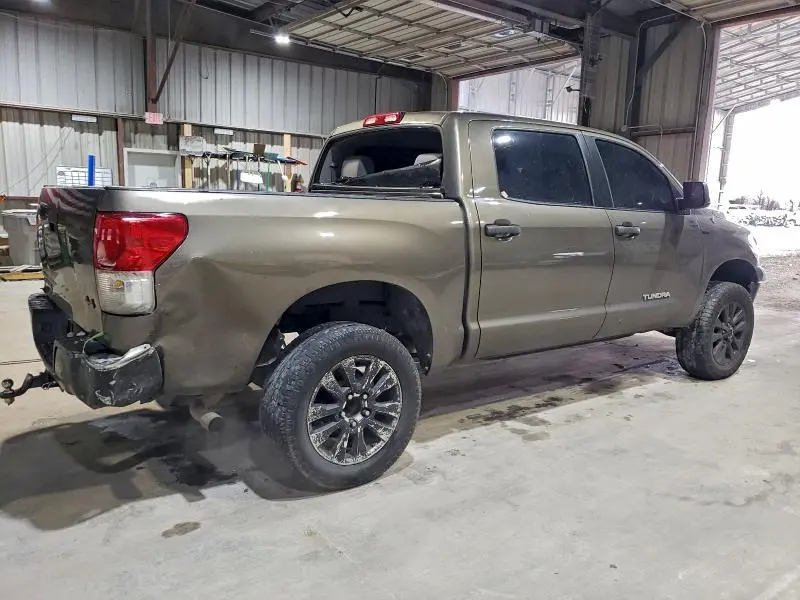 2011 TOYOTA TUNDRA CREWMAX SR5  