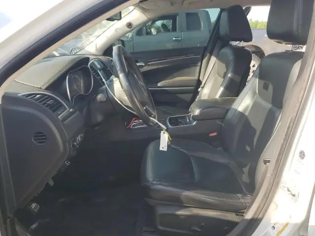 2016 CHRYSLER 300 LIMITED  
