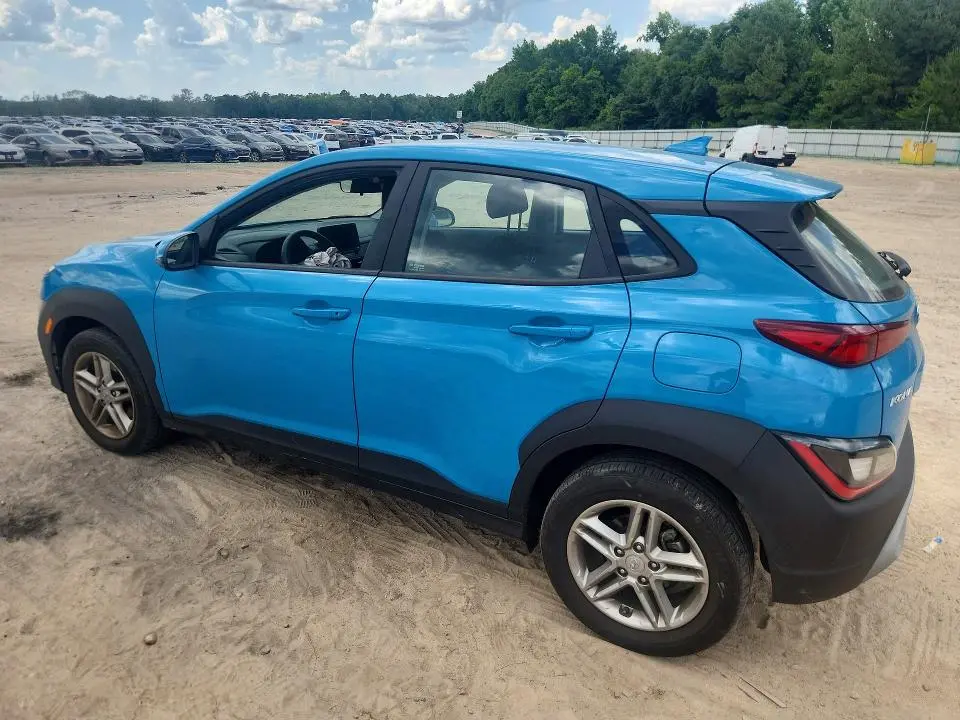 2023 HYUNDAI KONA SE  