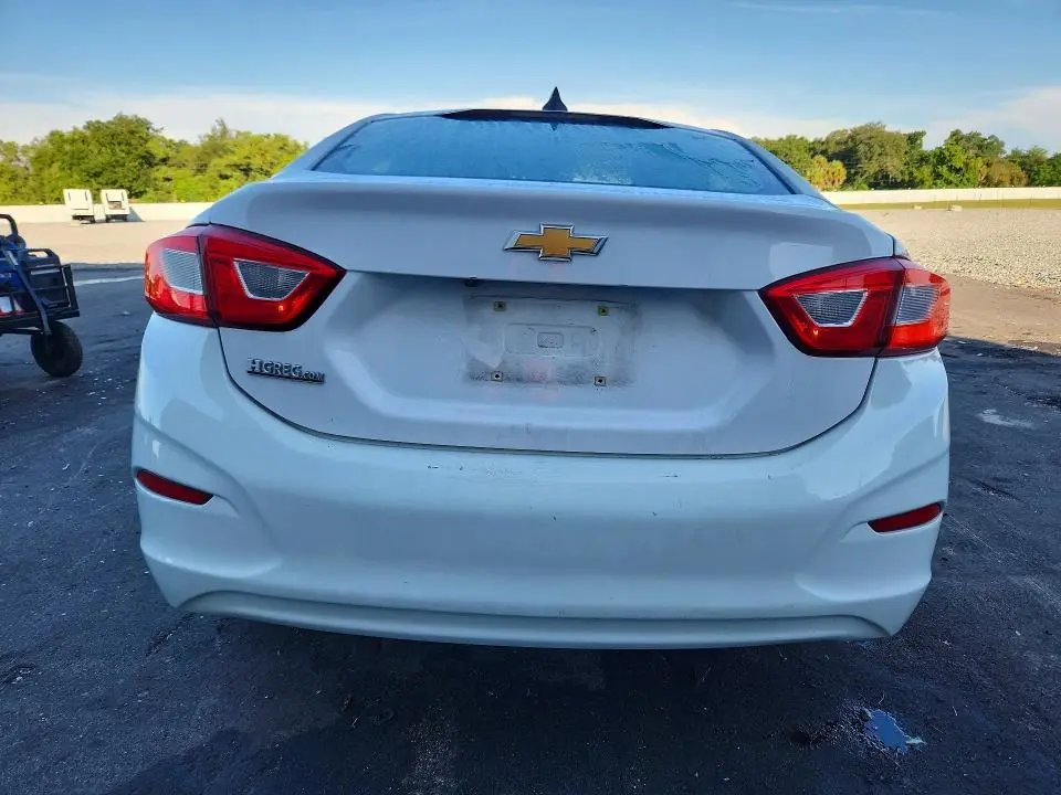 2018 CHEVROLET CRUZE LS  