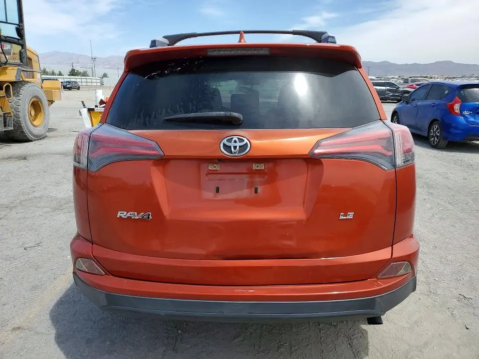 2016 TOYOTA RAV4 LE  