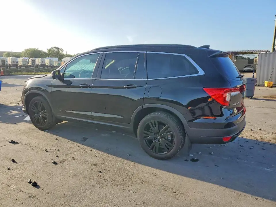 2022 HONDA PILOT SE  