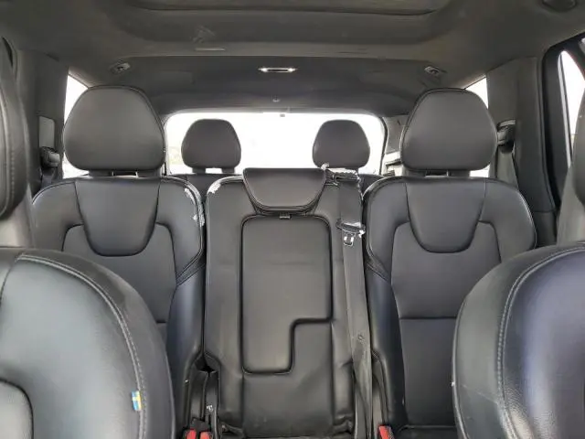 2020 VOLVO XC90 T5 MOMENTUM  