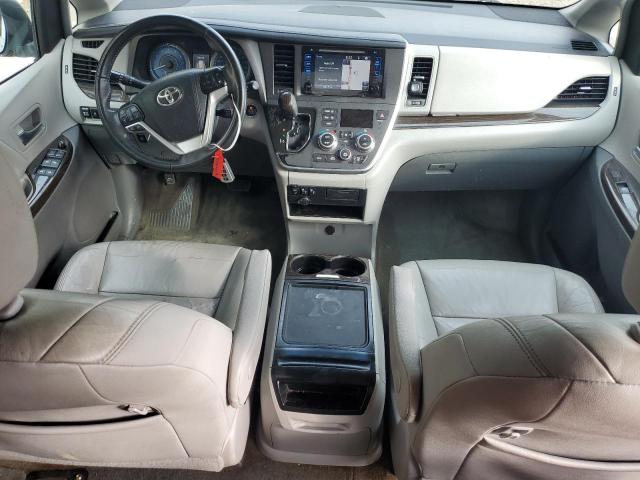 2016 TOYOTA SIENNA XLE