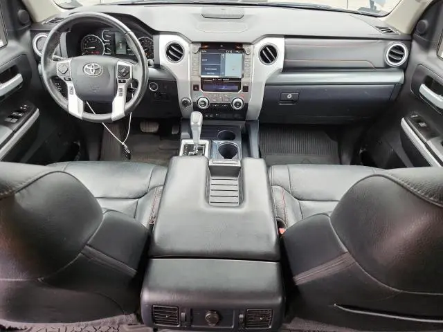 2020 TOYOTA TUNDRA CREWMAX SR5  
