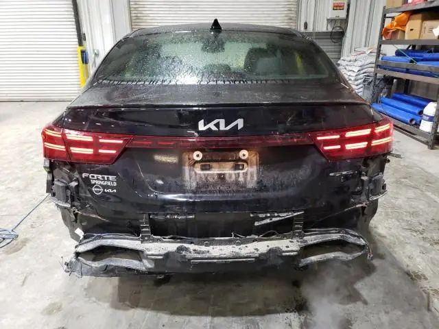 2024 KIA FORTE GT LINE  