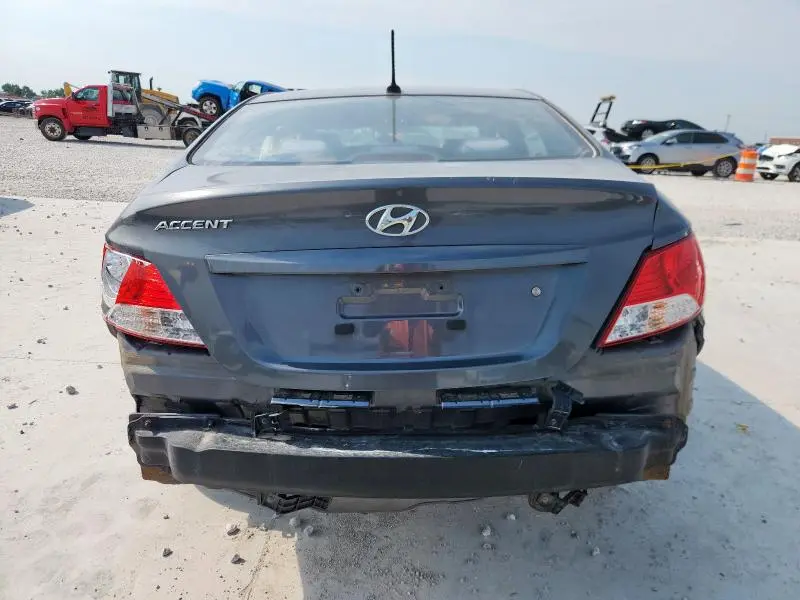 2013 HYUNDAI ACCENT GLS  
