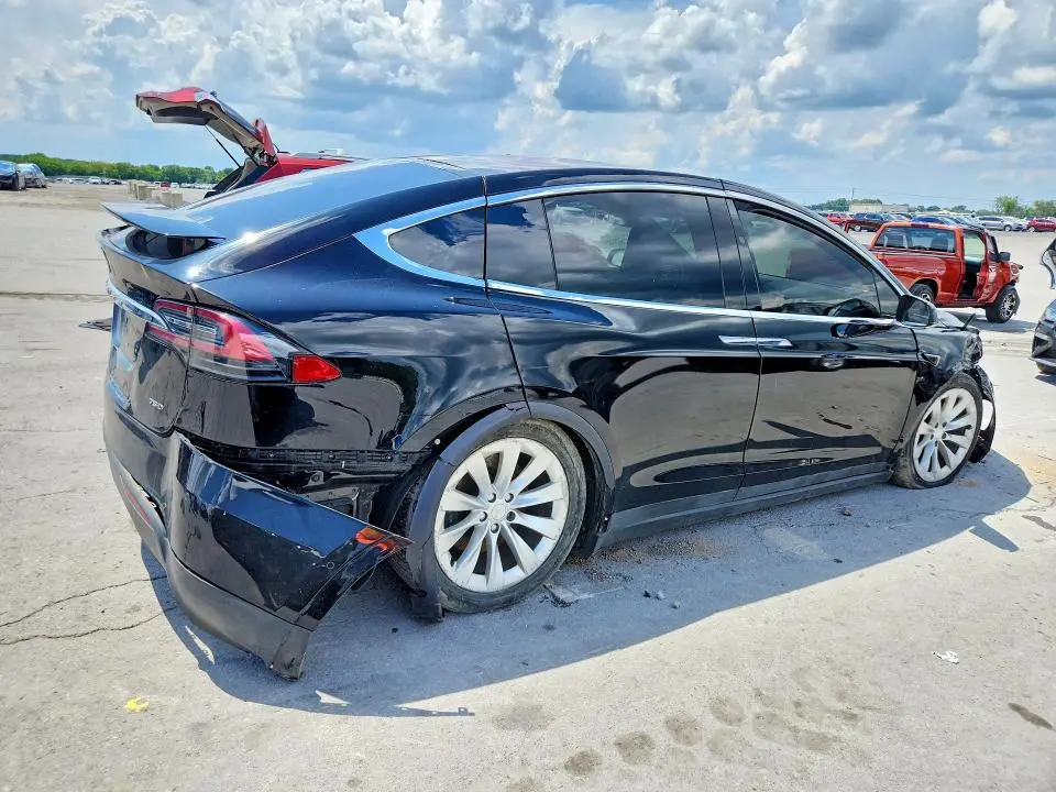2017 TESLA MODEL X   