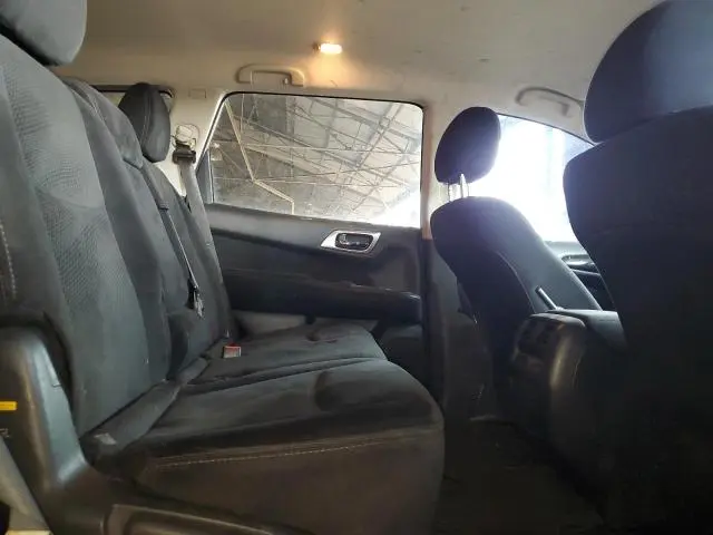 2016 NISSAN PATHFINDER S  