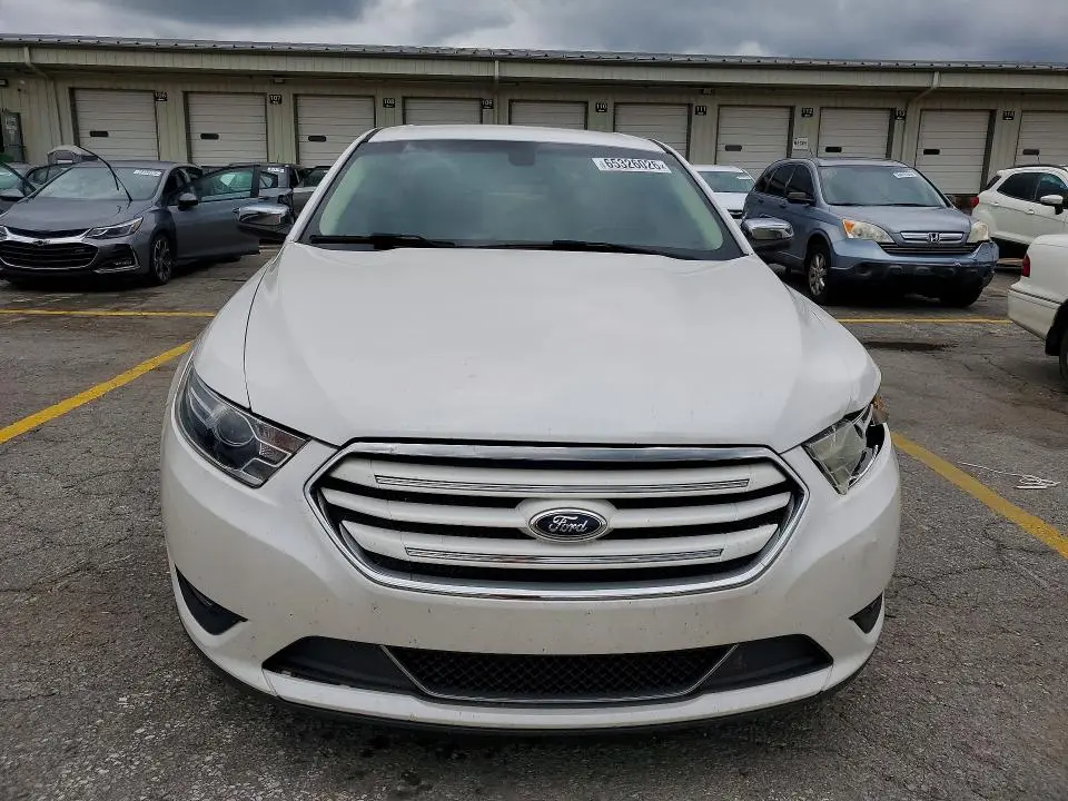 2015 FORD TAURUS LIMITED  
