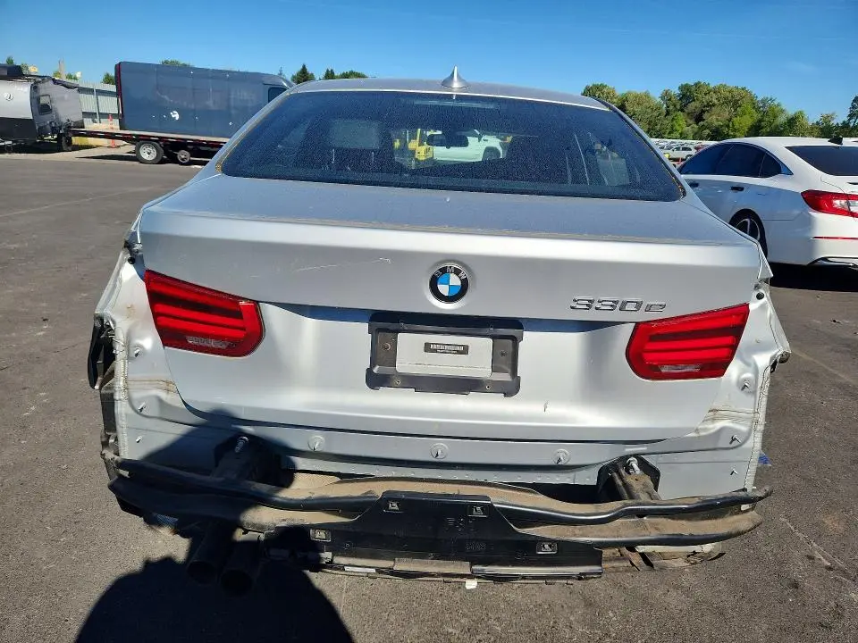 2017 BMW 330E   