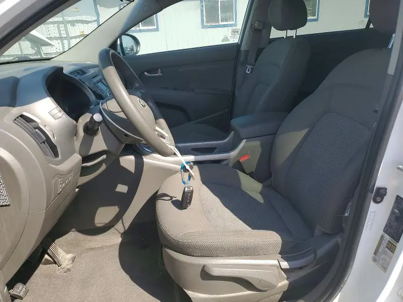 2016 KIA SPORTAGE LX  