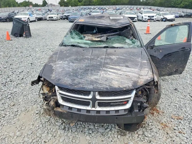 2014 DODGE AVENGER SE  
