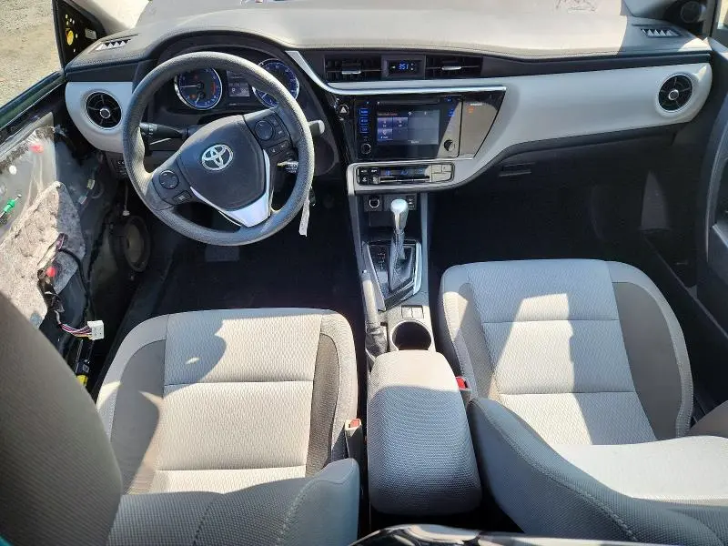 2017 TOYOTA COROLLA LE  
