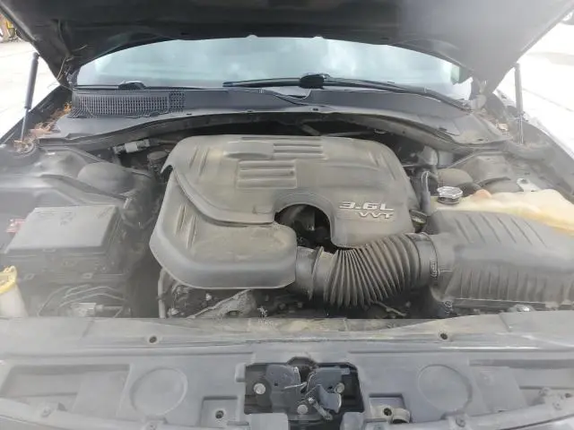 2016 CHRYSLER 300 LIMITED  