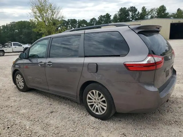 2015 TOYOTA SIENNA XLE  