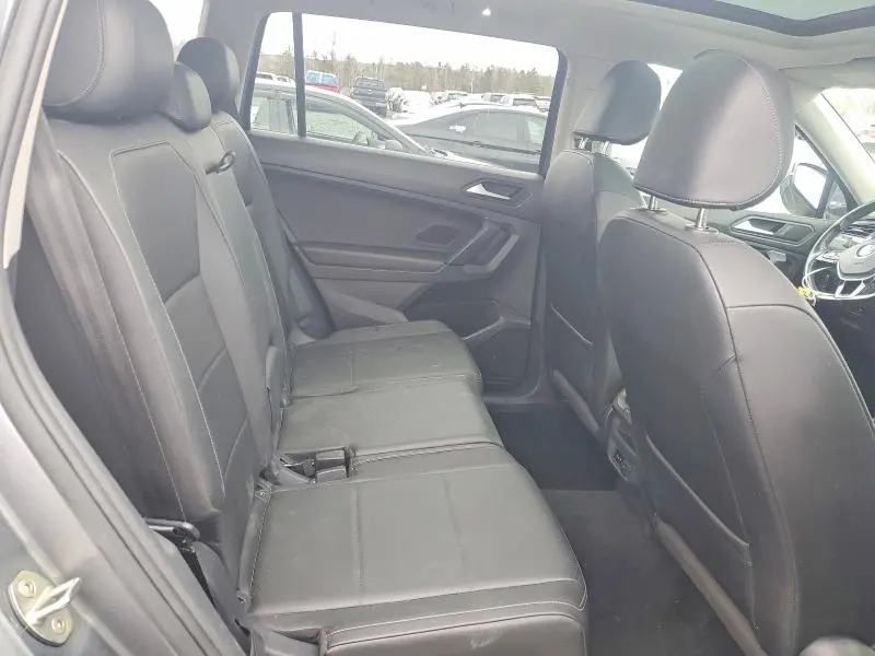 2019 VOLKSWAGEN TIGUAN SE  