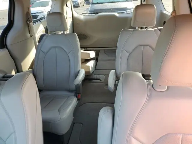 2020 CHRYSLER PACIFICA TOURING L PLUS