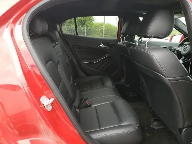 2017 MERCEDES-BENZ GLA 250 4MATIC  