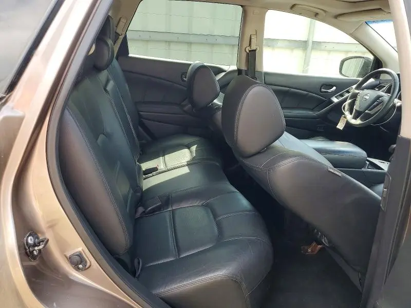 2012 NISSAN MURANO S  