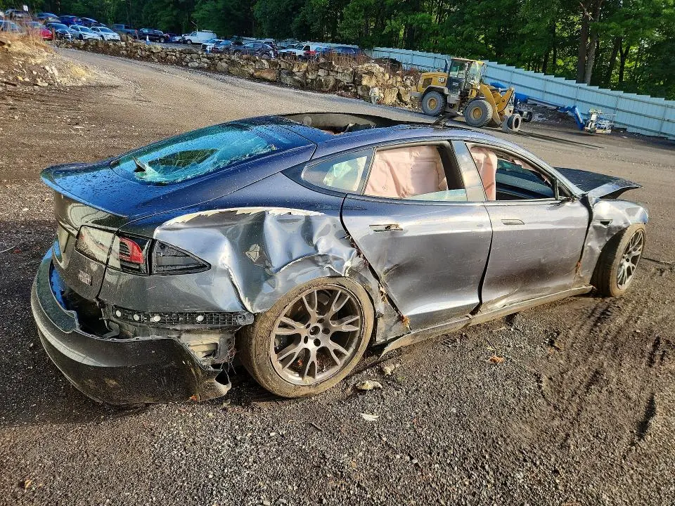 2022 TESLA MODEL S   