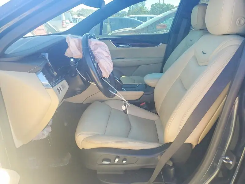 2019 CADILLAC XT5 LUXURY  