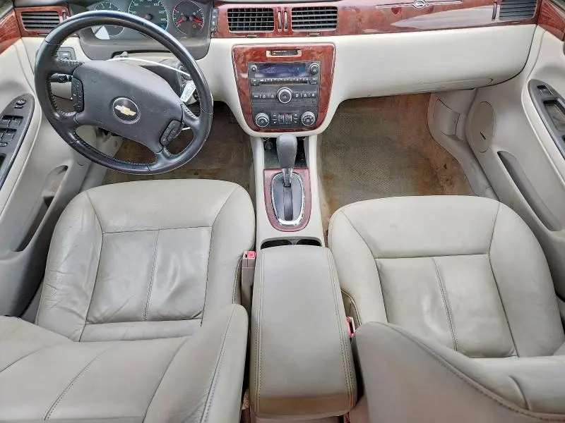 2010 CHEVROLET IMPALA LT  