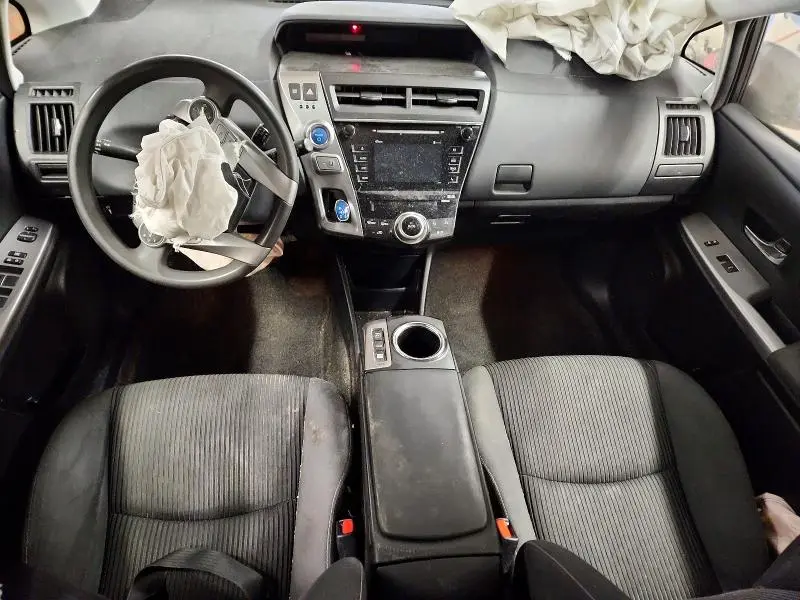 2015 TOYOTA PRIUS V   