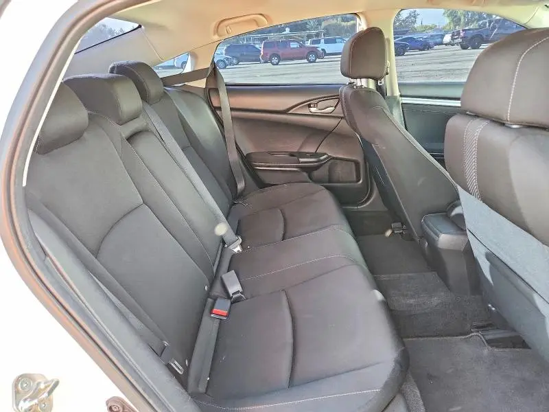 2018 HONDA CIVIC EX  