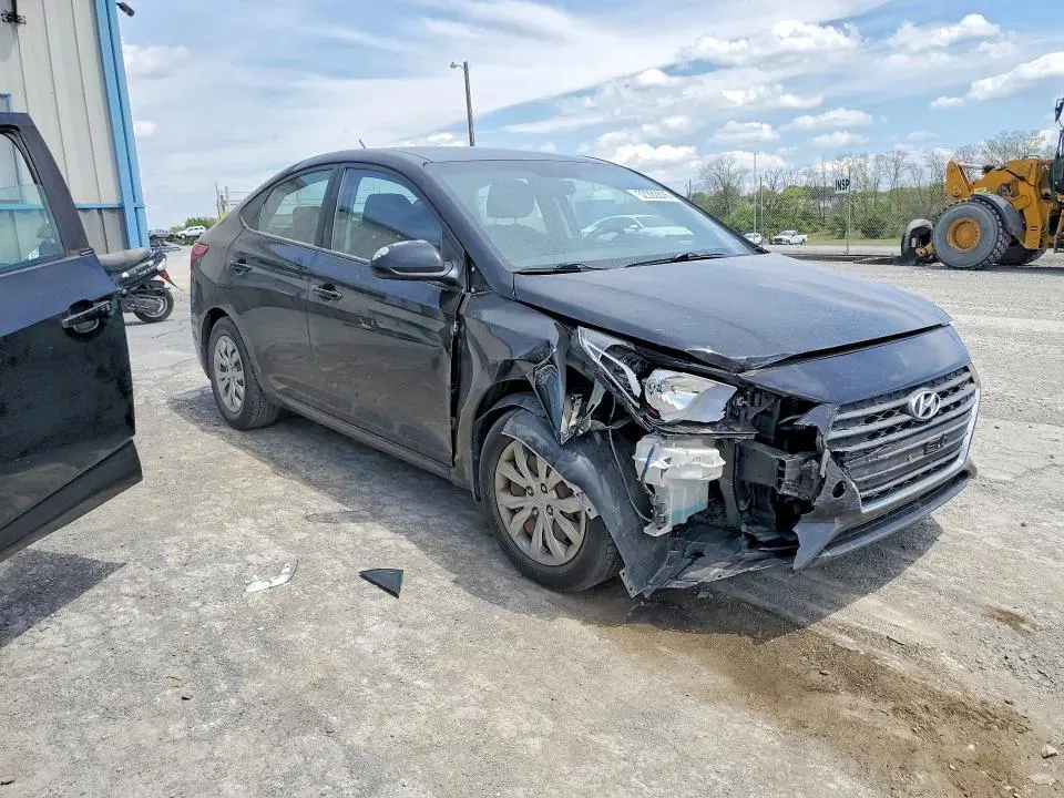 2018 HYUNDAI ACCENT SE  