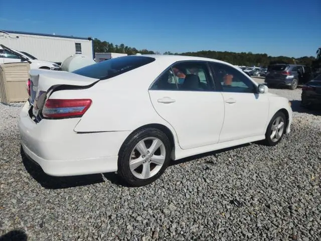 2010 TOYOTA CAMRY SE  