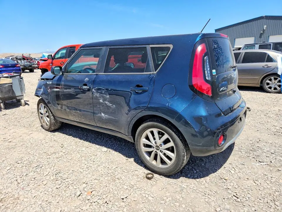 2017 KIA SOUL +  