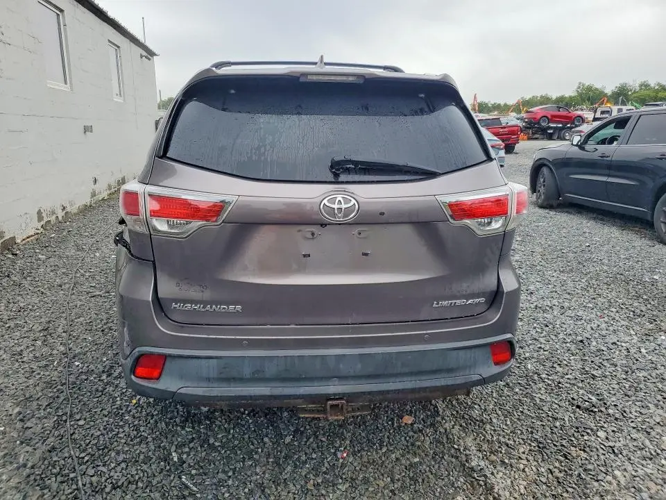 2014 TOYOTA HIGHLANDER LIMITED  